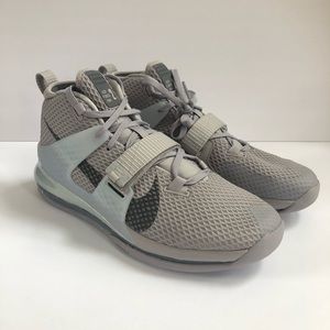 RARE Nike Men’s Air Force Max 2 Atmosphere Grey